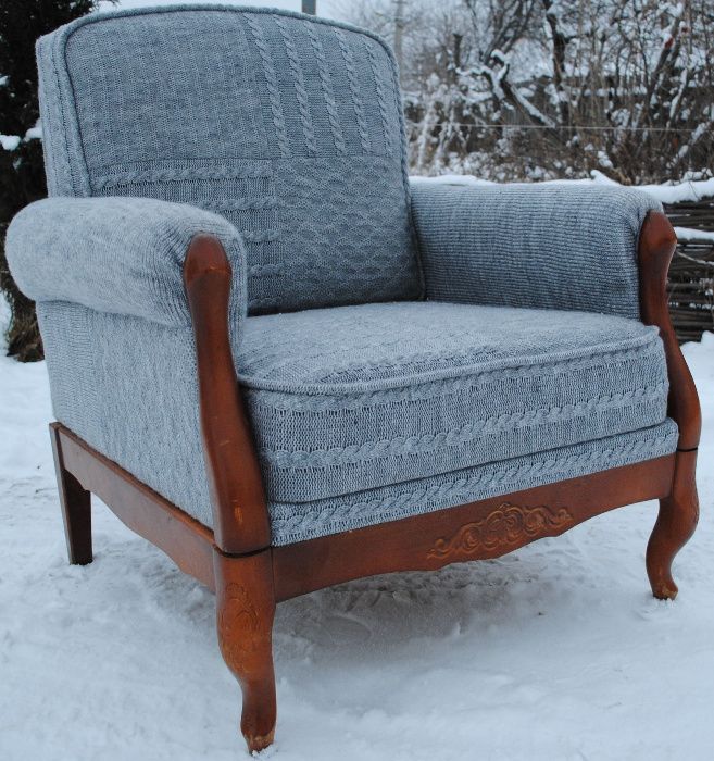 Перетяжка меблів.