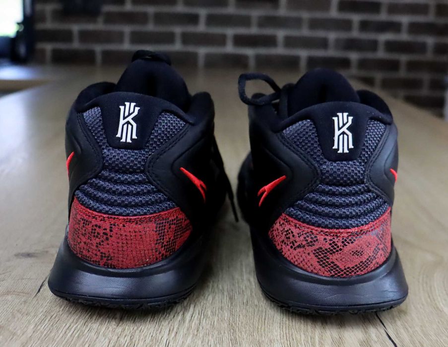 Nike Kyrie Infinity męskie do koszykówki 45 ( 29 cm)