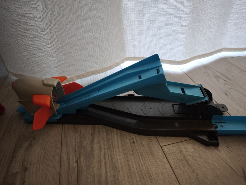 Hot wheels tor Wyrzutnia rakiet