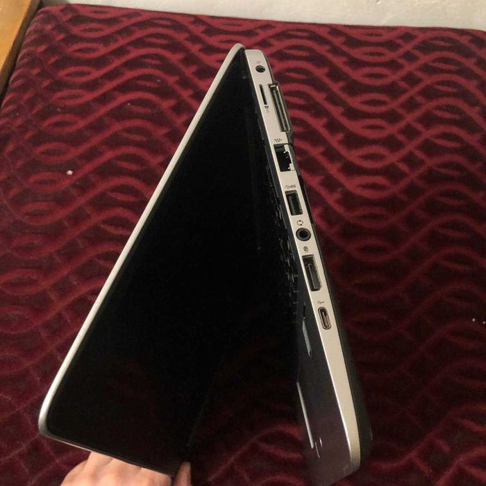 Ноутбук hp elitebook 820 g3-intel core i5-6gen-8gb ram ddr4