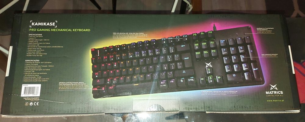 Teclado Gaming Matrics RGB