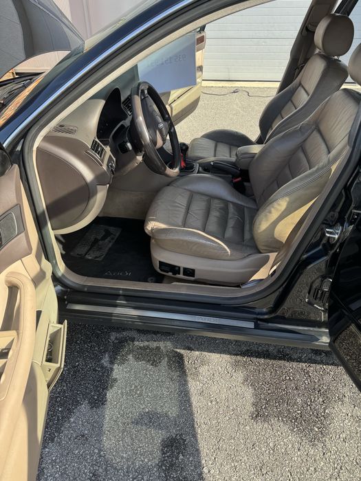 Audi A6 V6 quattro Nacional