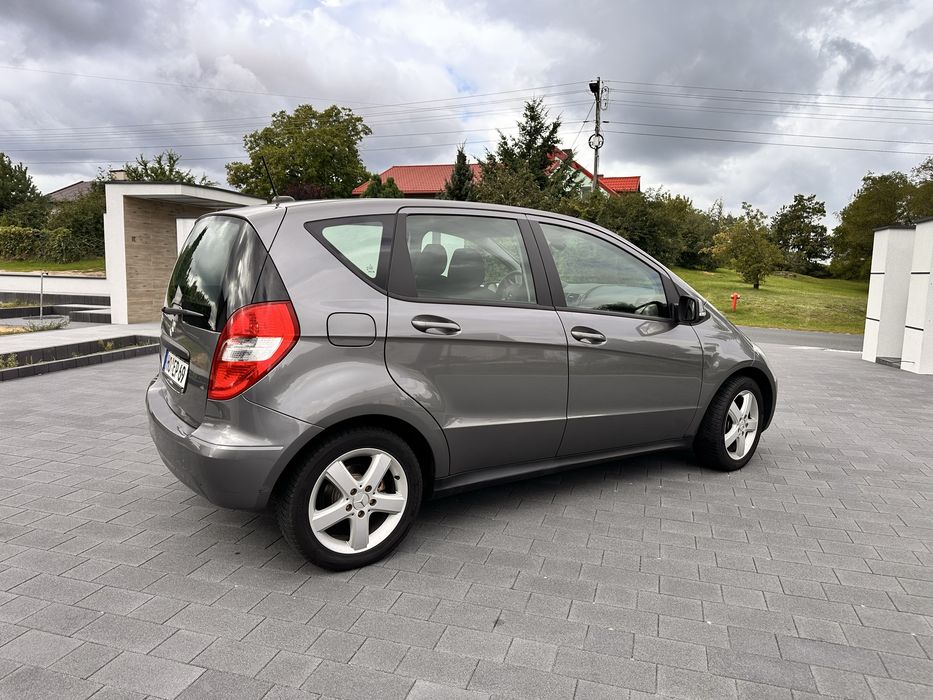 Mercedes A klasa benzyna tylko 64 tys przebiegu