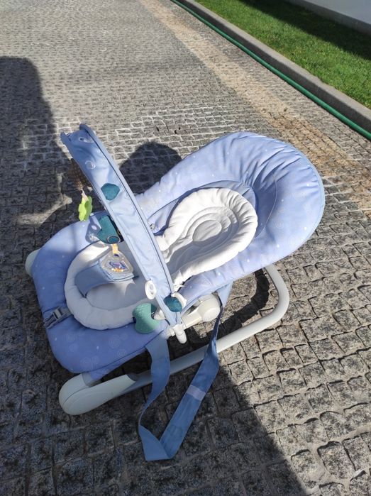 Espreguiçadeira de bebé