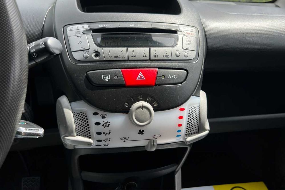 Peugeot 107 2014