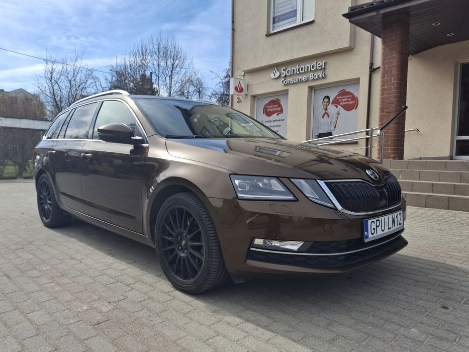 Skoda Octavia 2.0TSI DSG STYLE