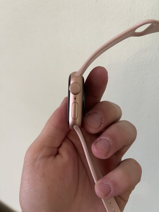 Apple Watch SE 40 mm