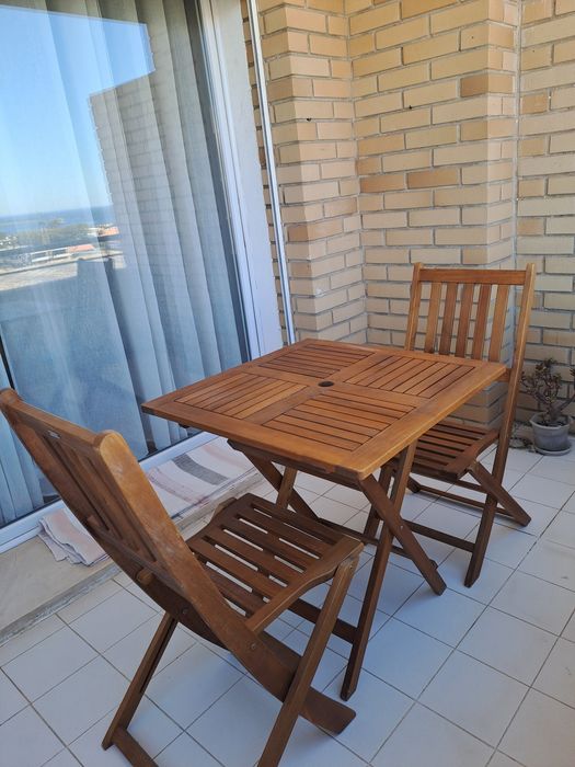 Conjunto Jardim Mesa+2 cadeiras