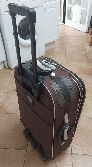 MALA VIAGEM DE PORÃO. Casa,Férias,Arrumação,Mudanças.Quarto,Garagem.