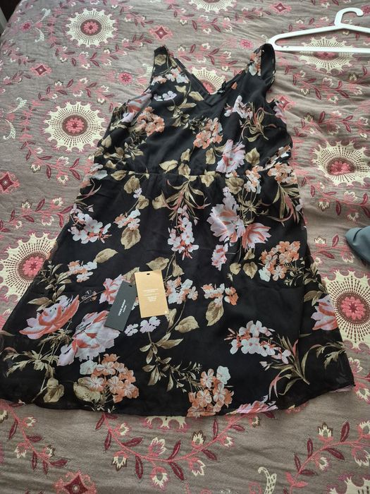 Sukienka Vero Moda curve, plus size, rozm. 50eu, 18uk