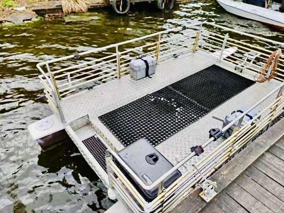 Sprzedam katamaran do celów wędkarskich