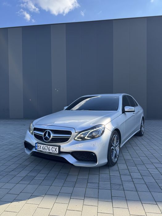 Mercedes-Benz E250 4 Matic