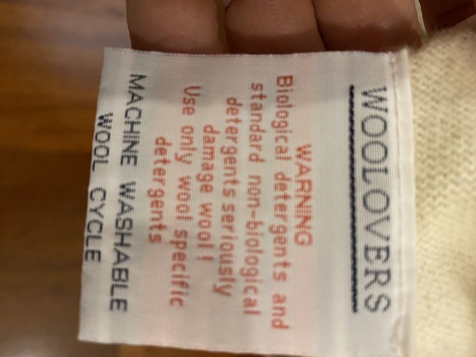 Светр з кашеміру та вовни