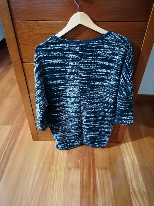 Casaco de malha mesclado em preto e branco - Sfera