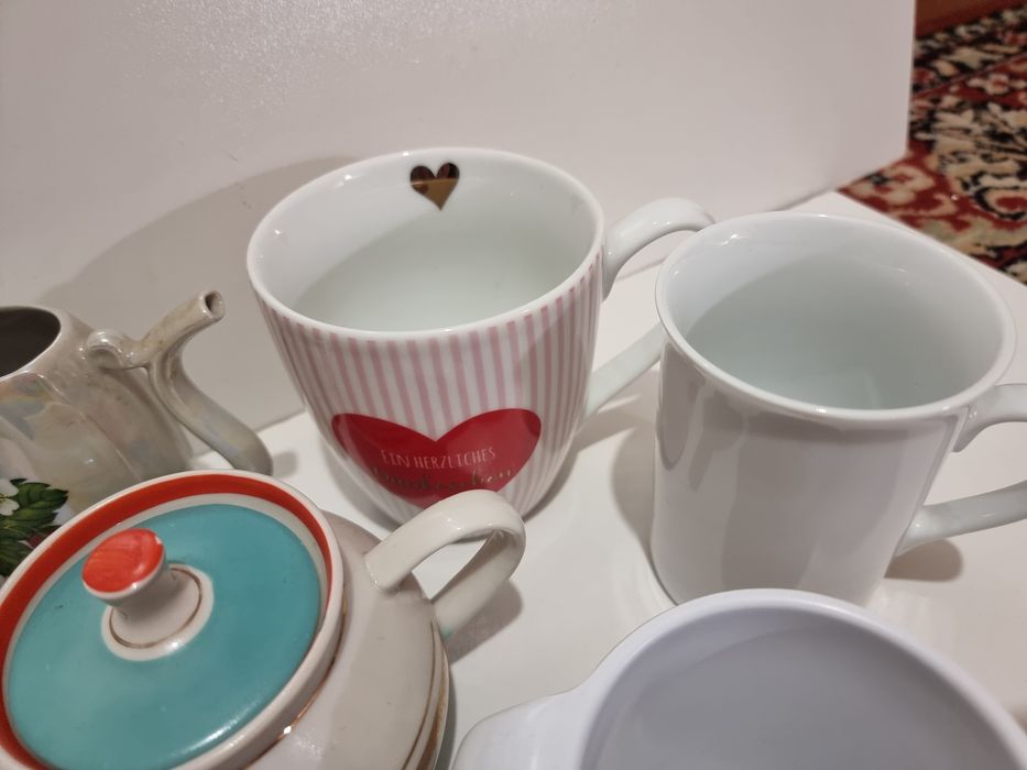 Посуда, ваза, стаканы, чашки, бокал,  фарфор, хрусталь чайник