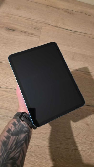 iPad 10. generacji 64GB Wi-Fi | Niebieski | Stan Bardzo Dobry | Jak Nowy! stary ale nowy xd