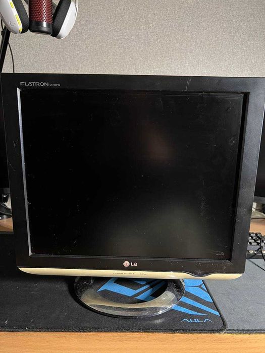 Монітор 17 дюймів LG FLATRON L1740PQ