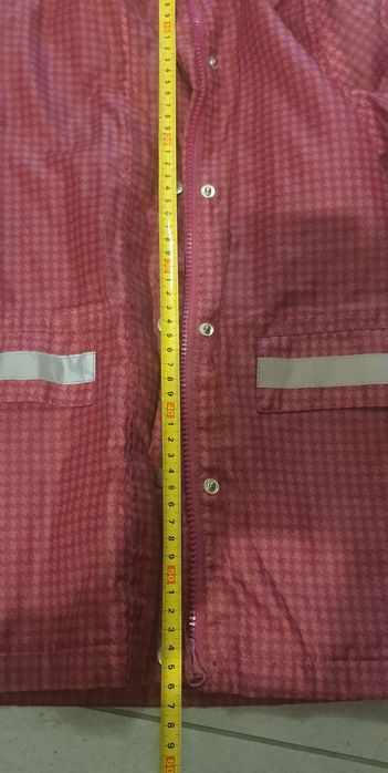 wiosenna kurtka dziewczęca z kapturem