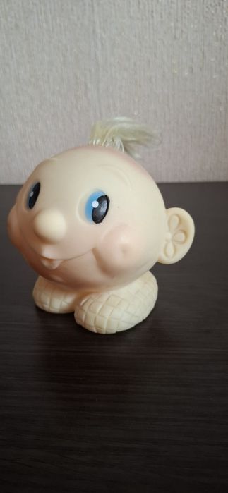 Игрушка  резиновая  Колобок