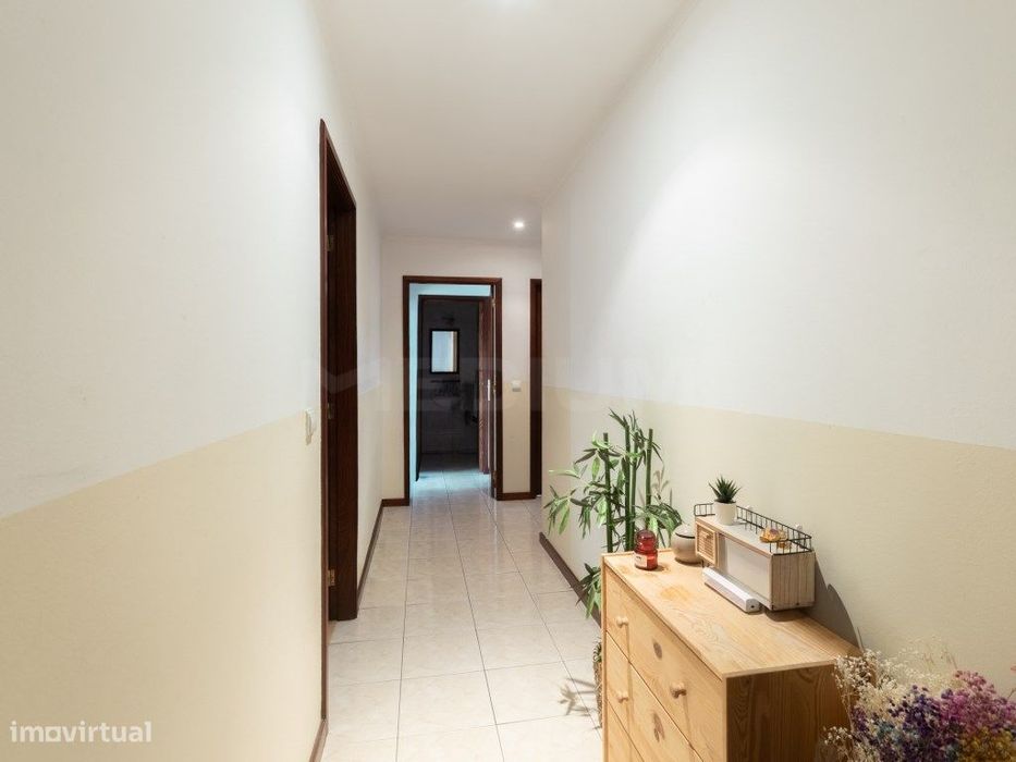 Apartamento T2 localizado na Trofa