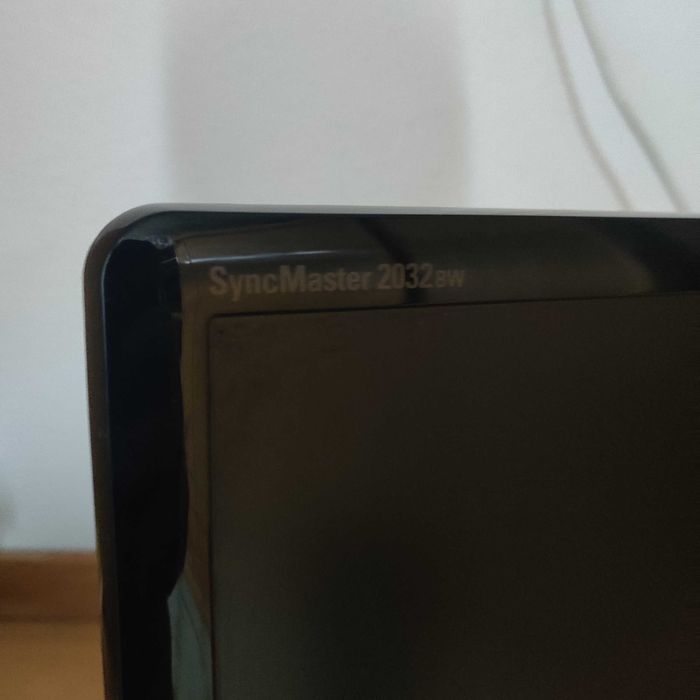 Samsung Syncmaster 2032BW