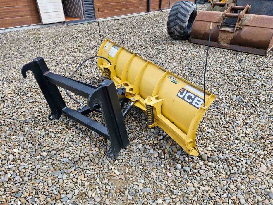 Відвал для снігу на  телескопічнийй навантажувач, Manitou