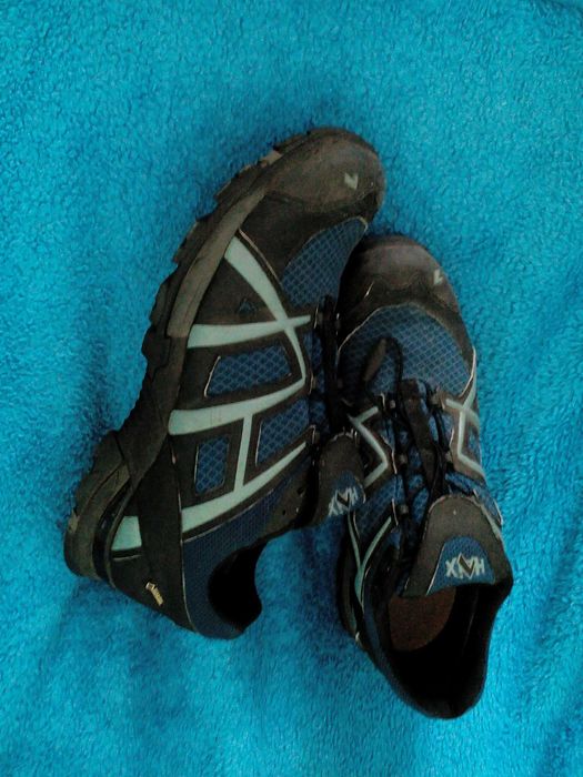 Кросовки GORETEX (високоякісні) розмір: 45-46 (UK-11, EU-46, USA-12)