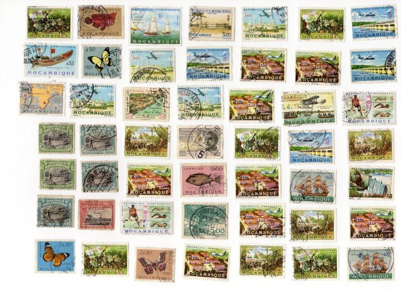 Coleção com 2373 Selos soltos de diversos países