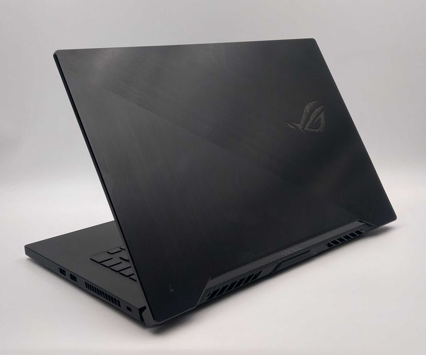 ASUS ROG Zephyrus G15 (GA502IV).