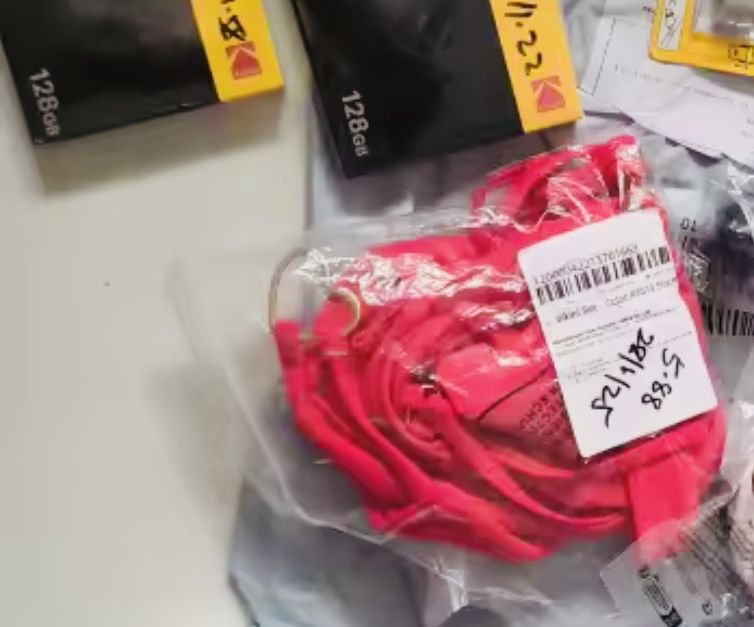 Яскраве червоне нове міні бікіні купальник жіночий новий дуже якісний