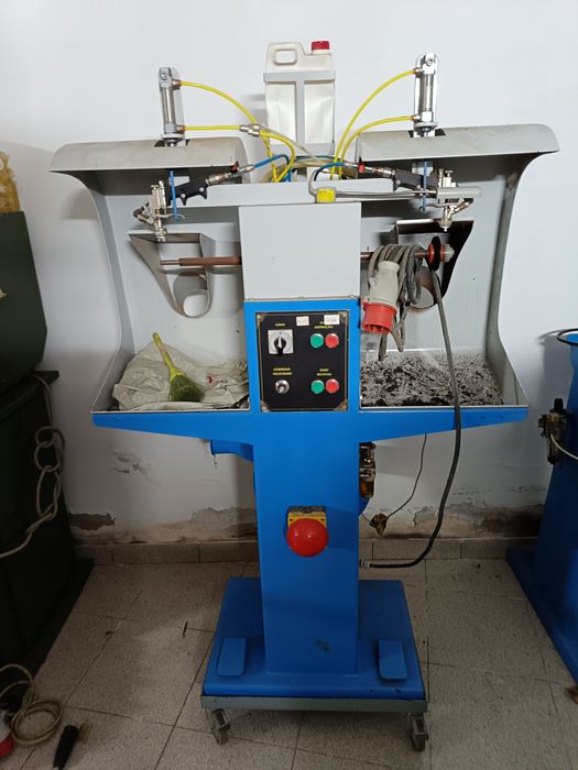 Máquina de limpeza de calçado