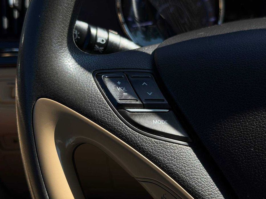 Hyundai Sonata 2013