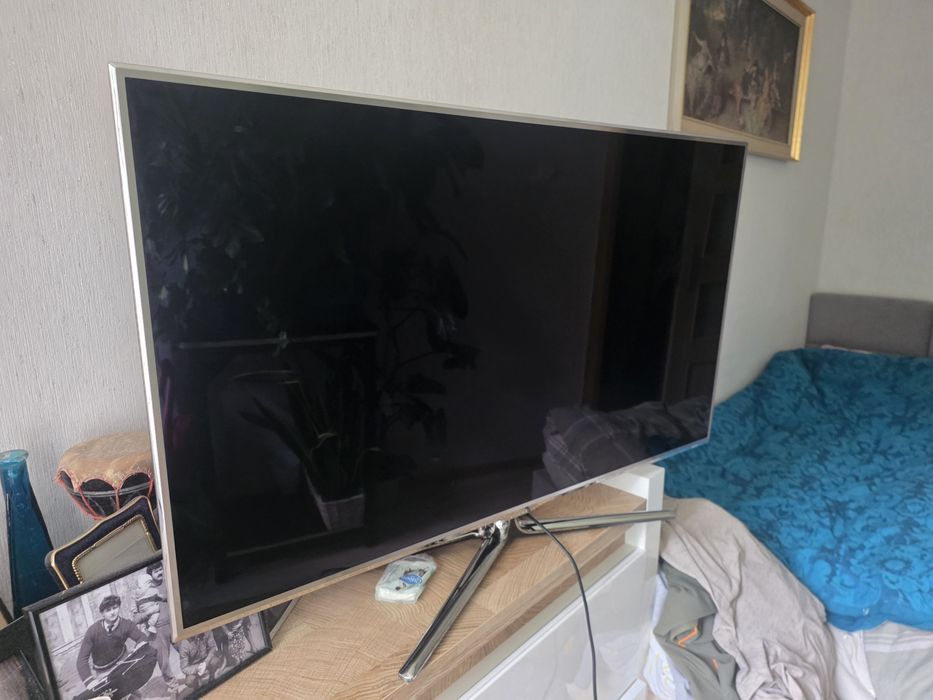 Telewizor Samsung UED8090