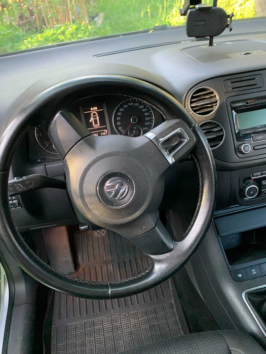 Volkswagen Golf Plus 1.6 TDI BlueMotion 2010r