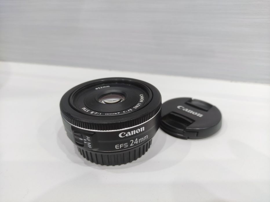 Obiektyw Canon EFS  24mm 2.8 STM