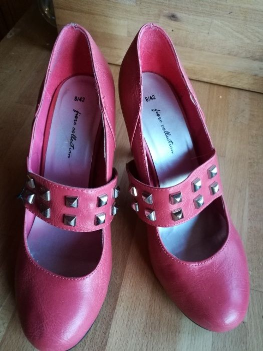 buty, szpilki róż łososiowy 41/42