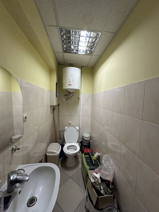 Здам приміщення в центрі 80м2