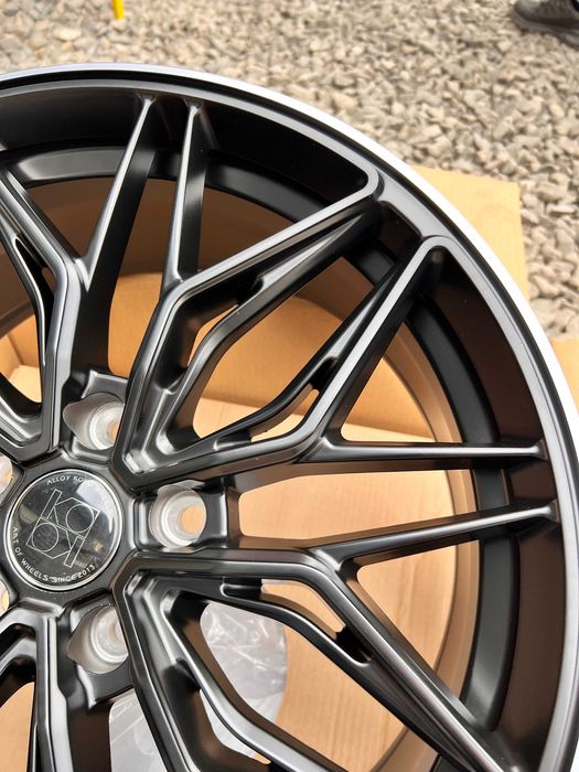 R18 5x114.3 Honda Accord Civic CR-V M-NV Odyssey eNS1 Z-RV HR-V eNP2