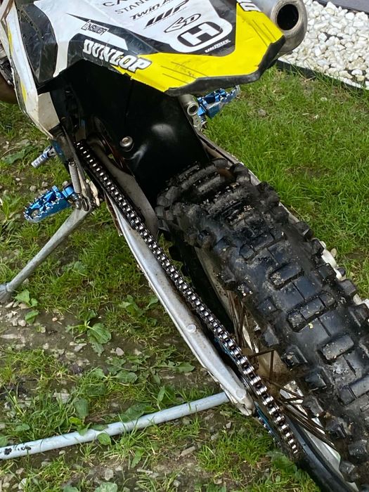 Cross Husqvarna 300