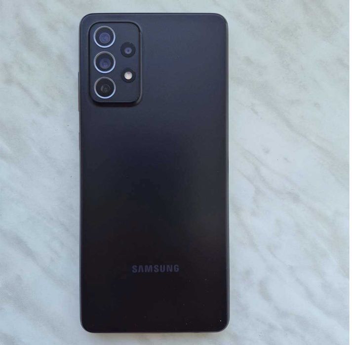 Телефон Samsung Galaxy A72