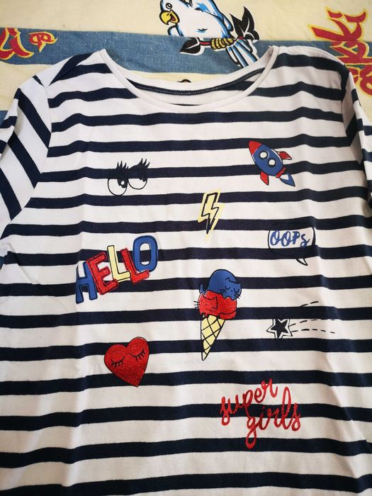 T-shirt manga comprida às riscas