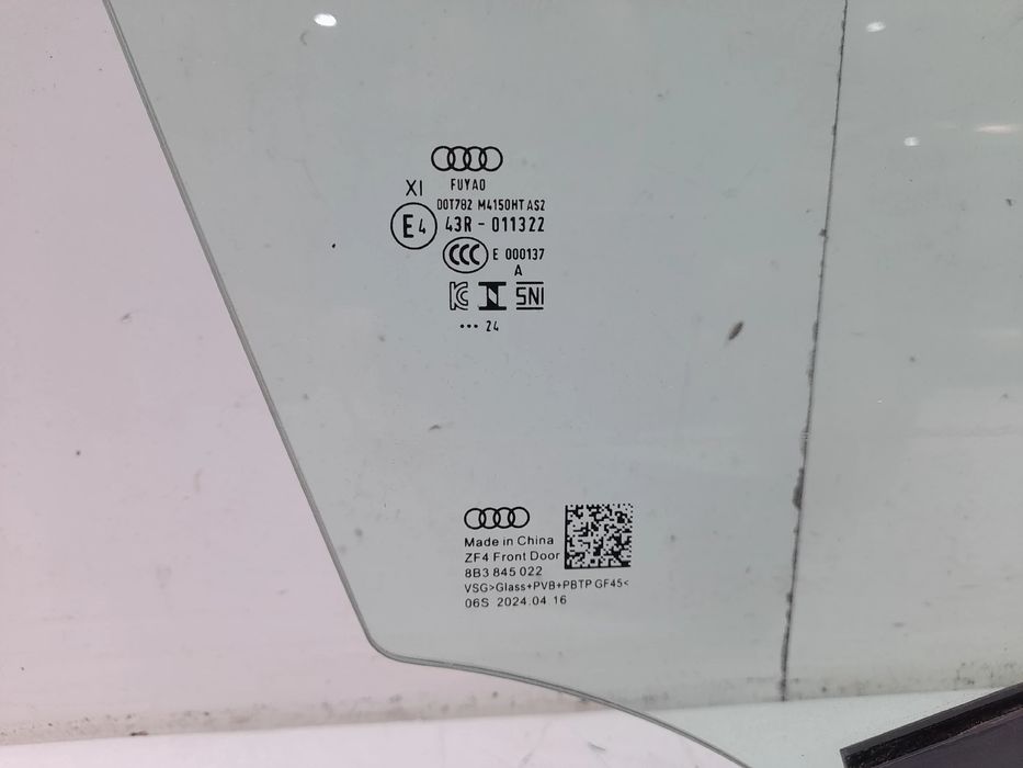 Vidro porta frente direita AUDI A5 (FU2)