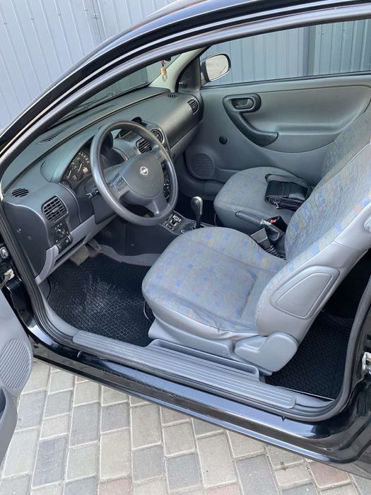 Продам Опель Корса 1,2,2001 року