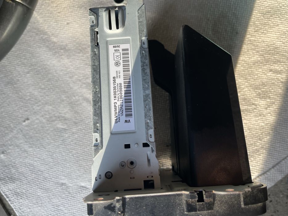 Магнітола volkswagen golf 6