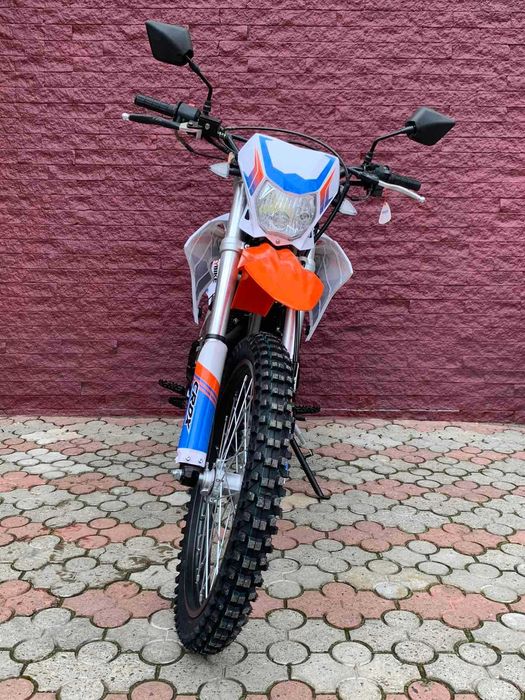 Мотоцикл SKYBIKE CRDX-200 (21/18)