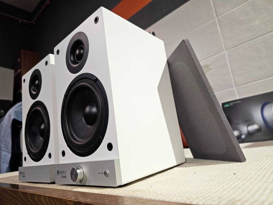 Акустика Raumfeld Speaker M Wi-Fi/120 Вт/DLNA, UPnP