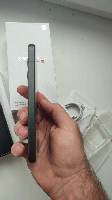 Xiaomi 17 12/512
