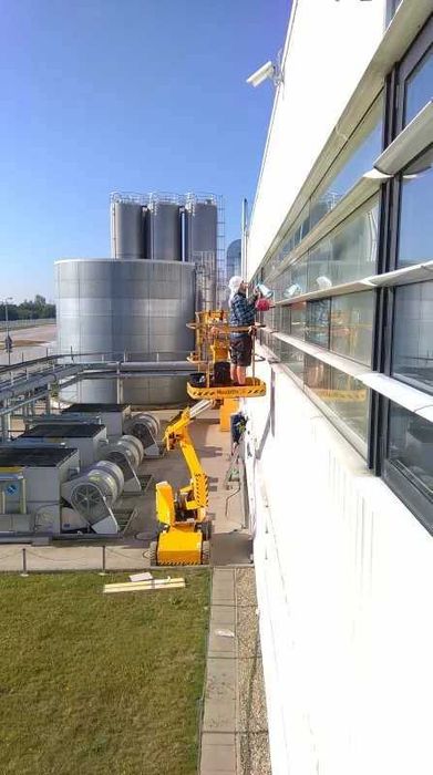 Czyszczenie hal, elewacji, konstrukcji stalowych, zbiorników, sufitów