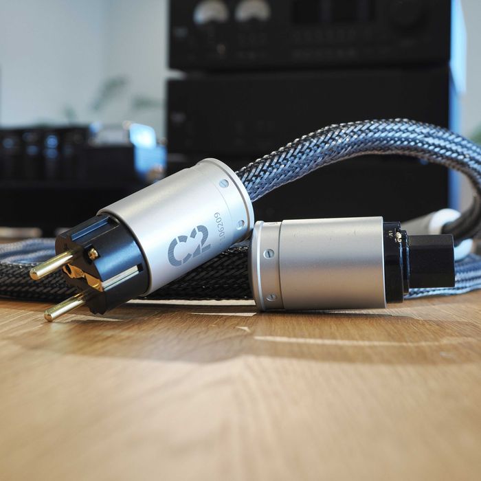Ansuz C2 2.0m przewód zasilający C15 OUTLET