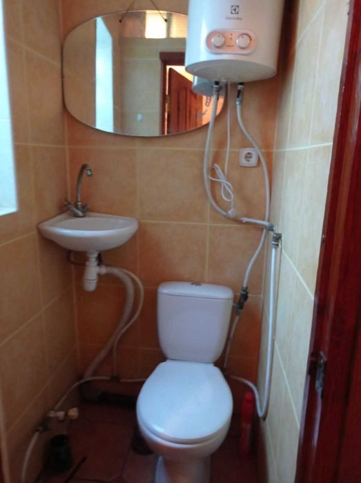 Частина будинку на Південному Вокзалі